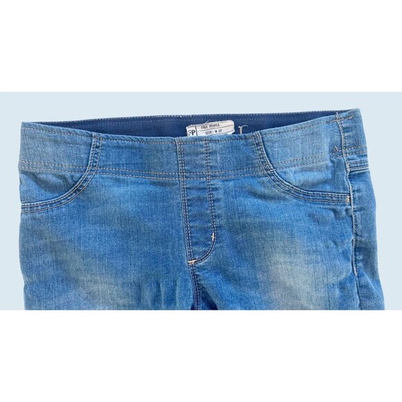 FREE PEOPLE Penny Pull On Flare Mid Rise Jeans Size 27 - Picture 3 of 6